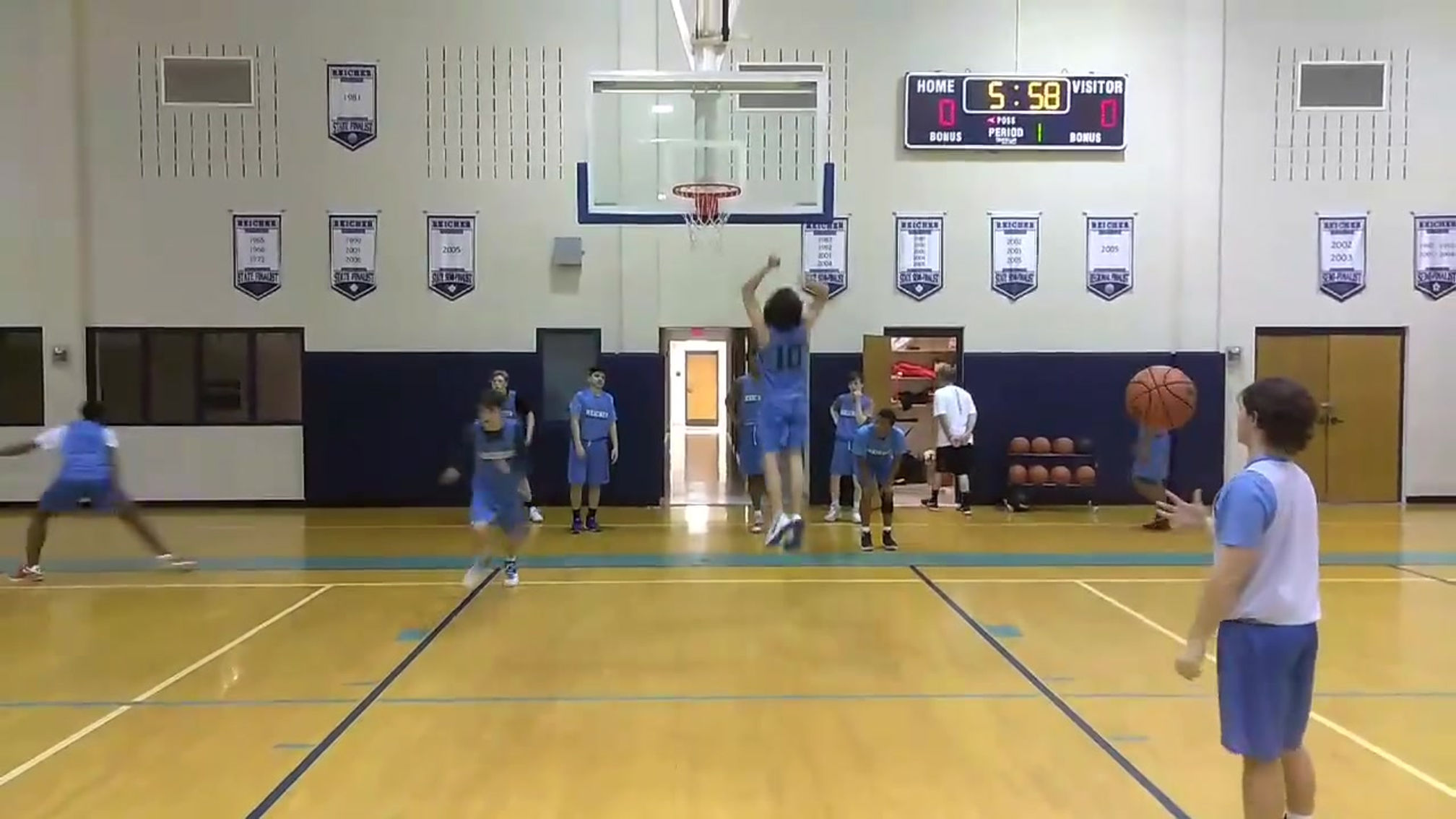 Closeout boxout drill